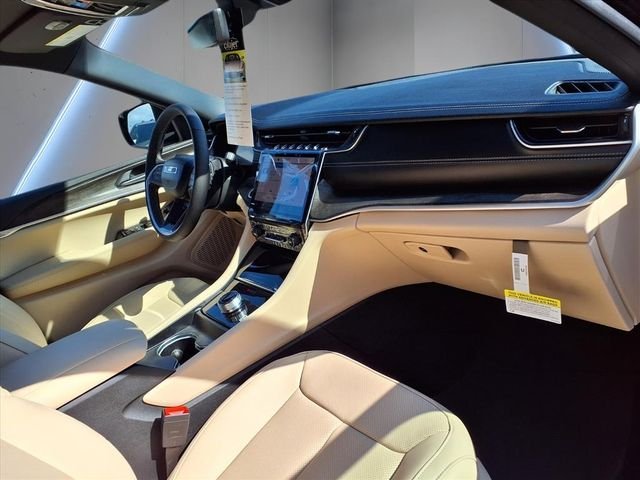 2025 Jeep Grand Cherokee L Limited - Photo 15