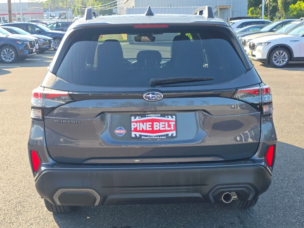 Used 2025 Magnetite Gray Metallic Subaru Limited image 15