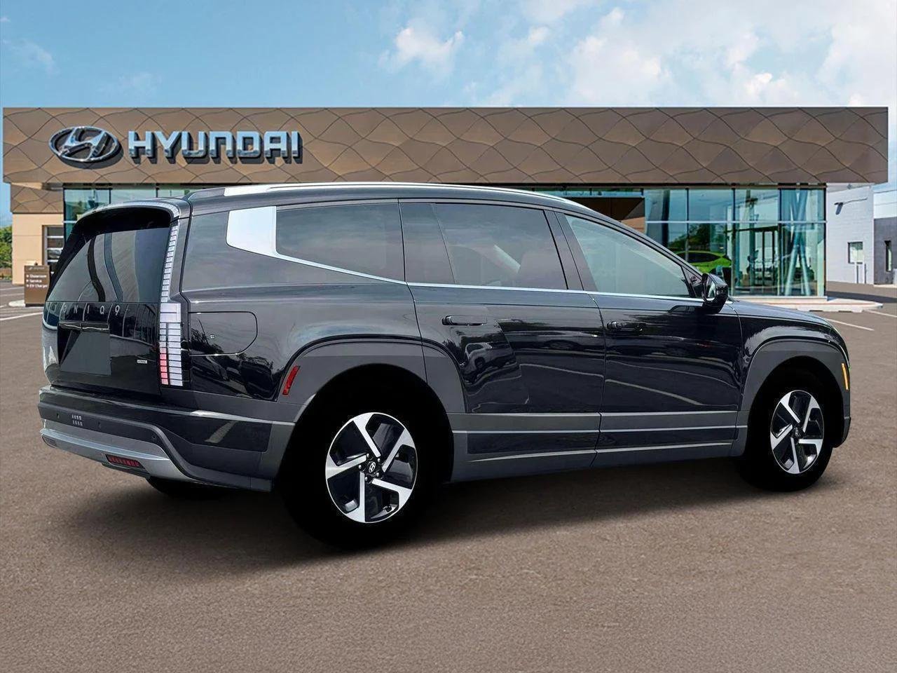 2026 Hyundai IONIQ 9 SE - Photo 8