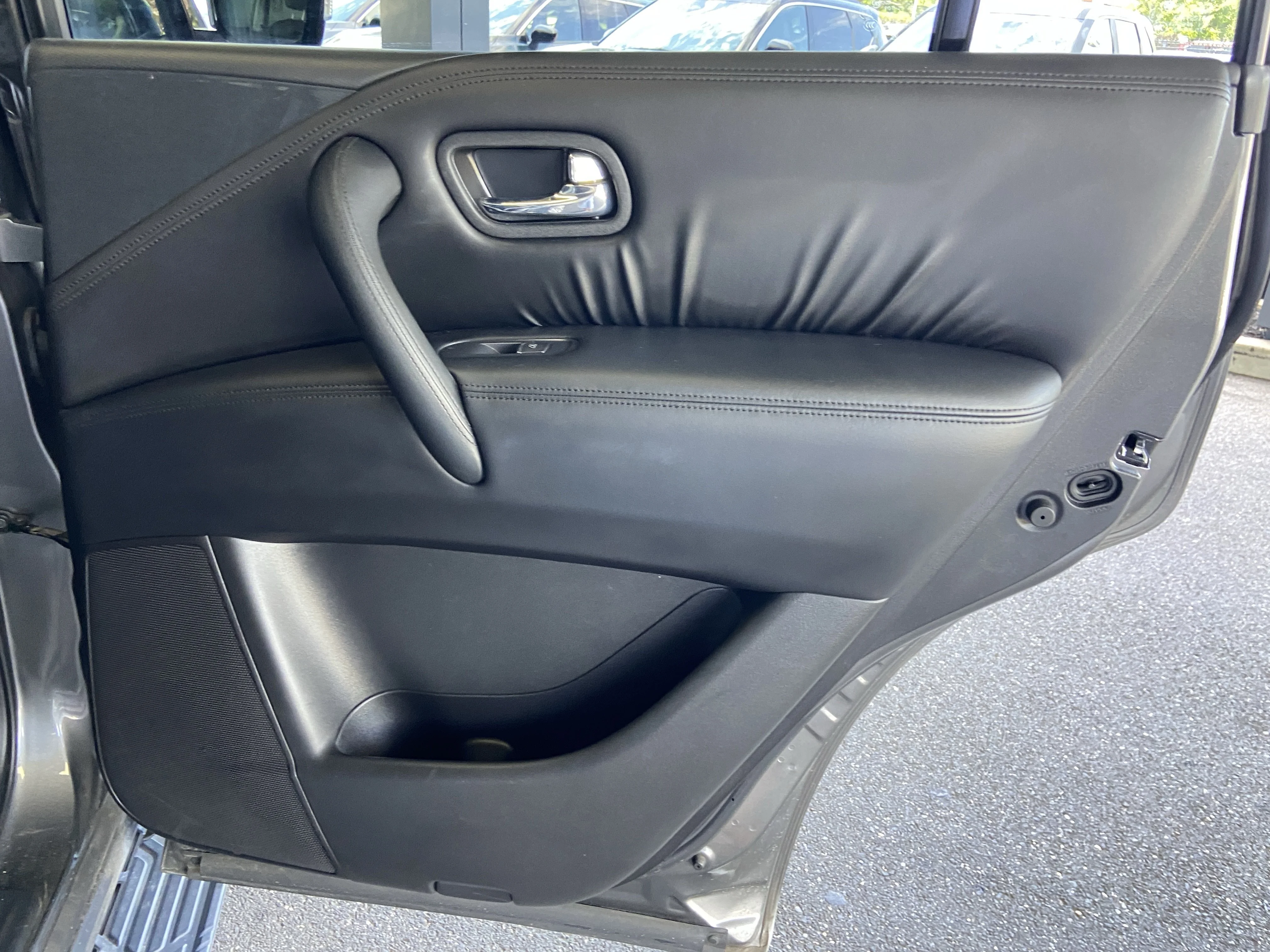 2023 Nissan Armada SV - Photo 30