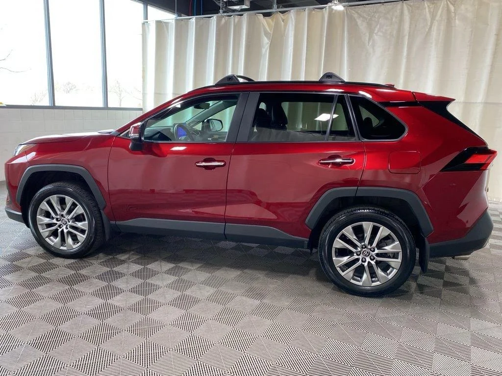 Used 2023 Pearl Toyota Limited image 4