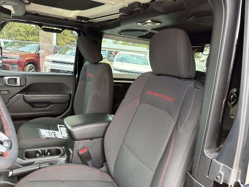 Used 2023 Black Jeep Rubicon image 19