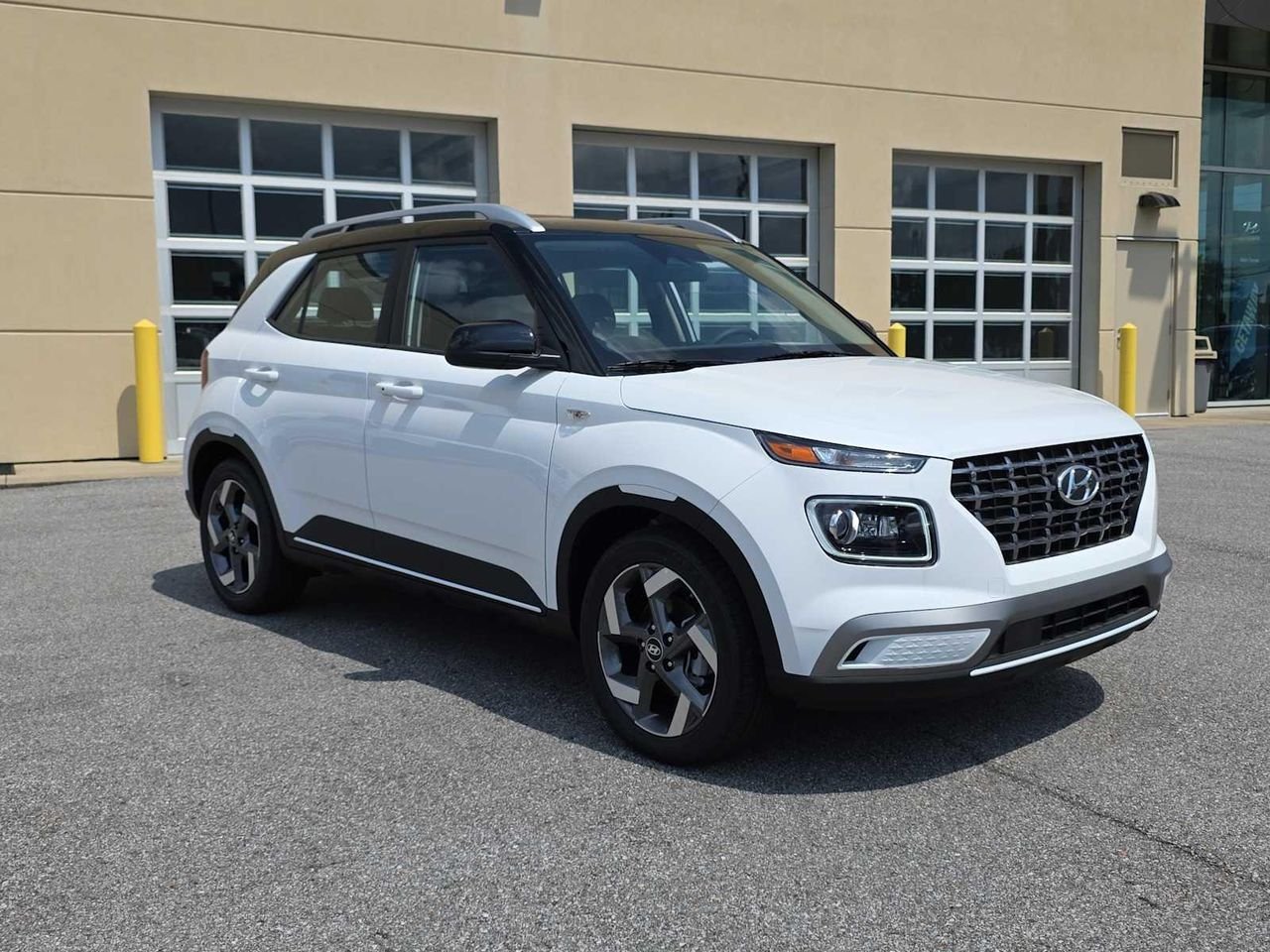 New 2025 Hyundai VENUE Limited Sport Utility in Pensacola