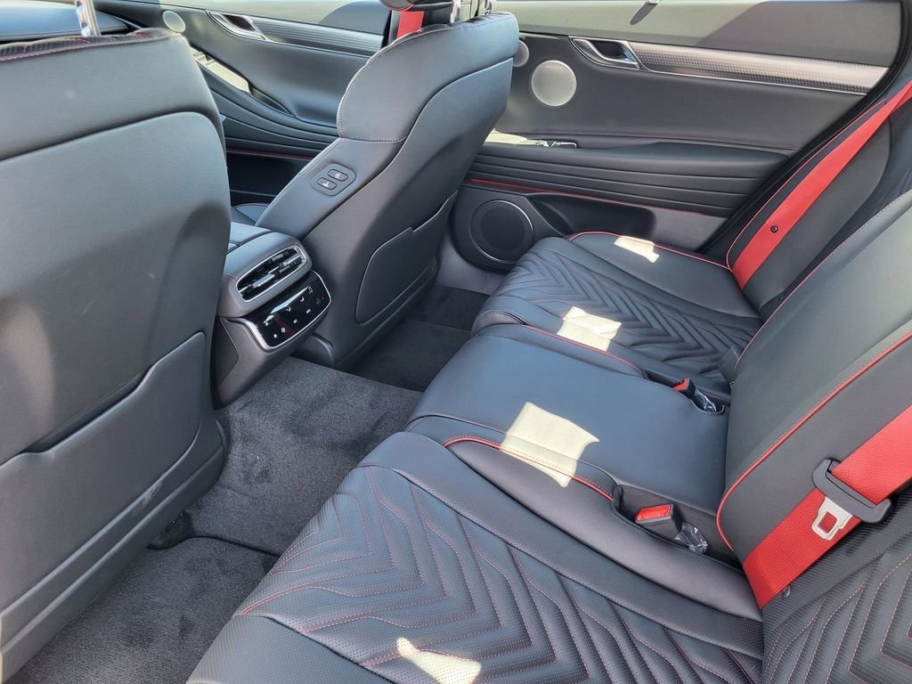 New 2026 Blue Genesis 2.5T SPORT PRESTIGE image 10