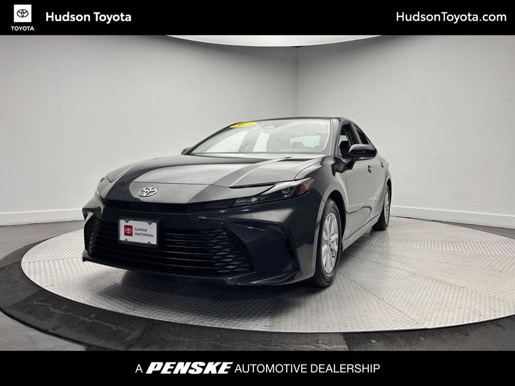 2025|Toyota|Camry|LE|4D Sedan