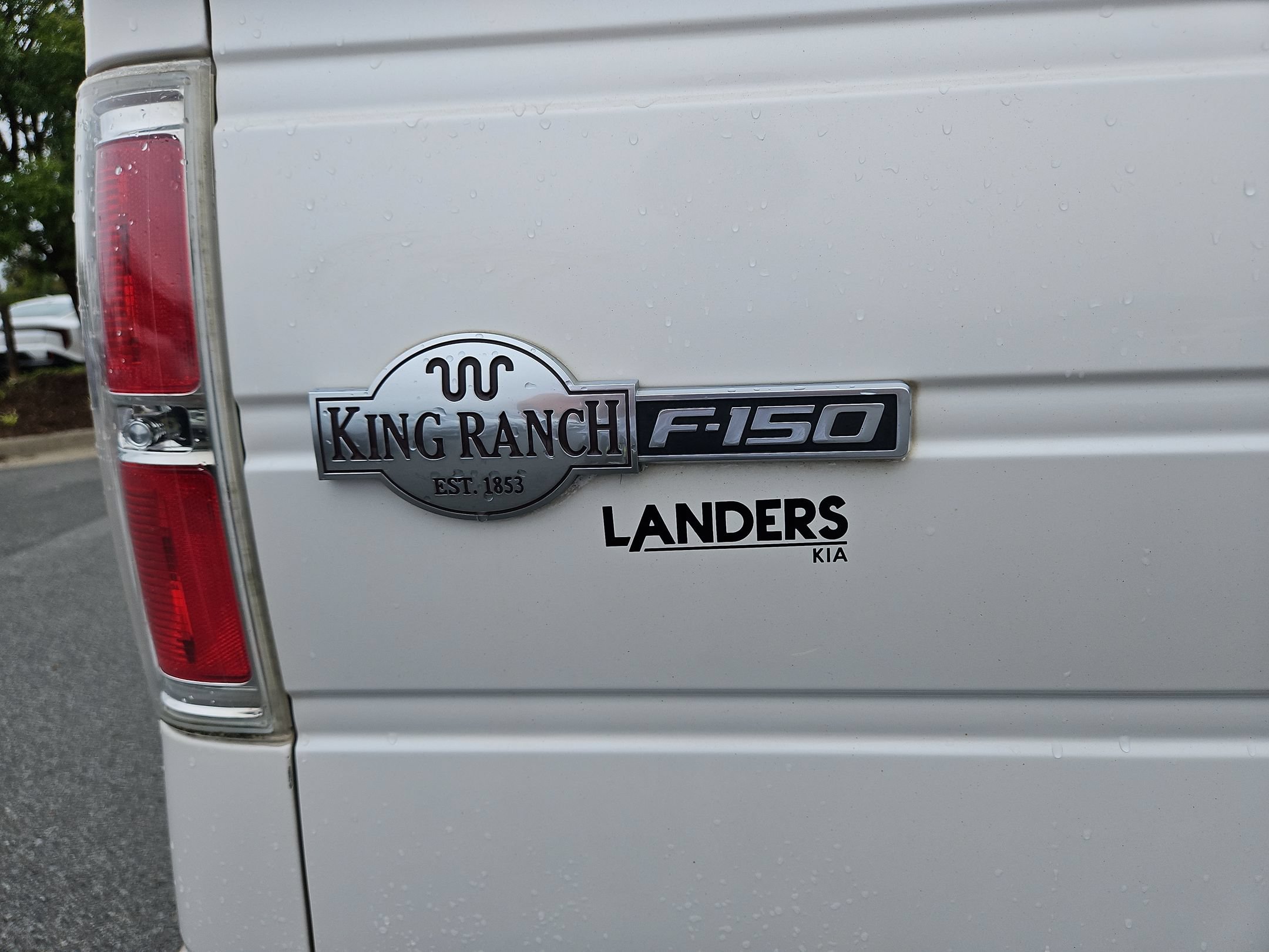 Used 2013 White Platinum Metallic Tri-Coat Ford King Ranch image 48