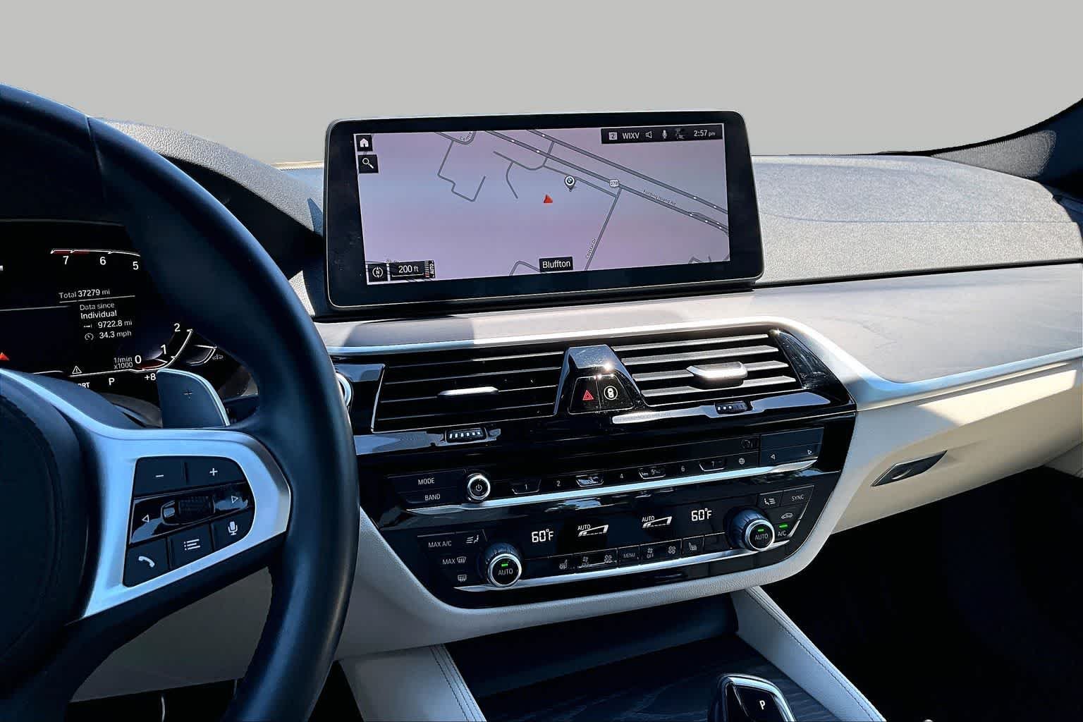 Used 2023 Carbon Black Metallic BMW 540i image 7