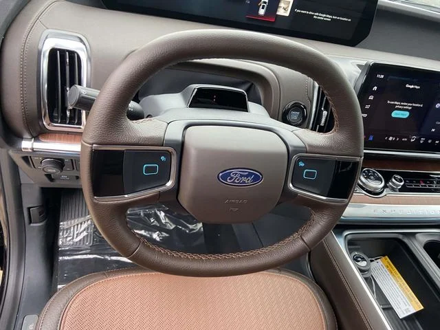 New 2026 Agate Black Metallic Ford King Ranch image 14