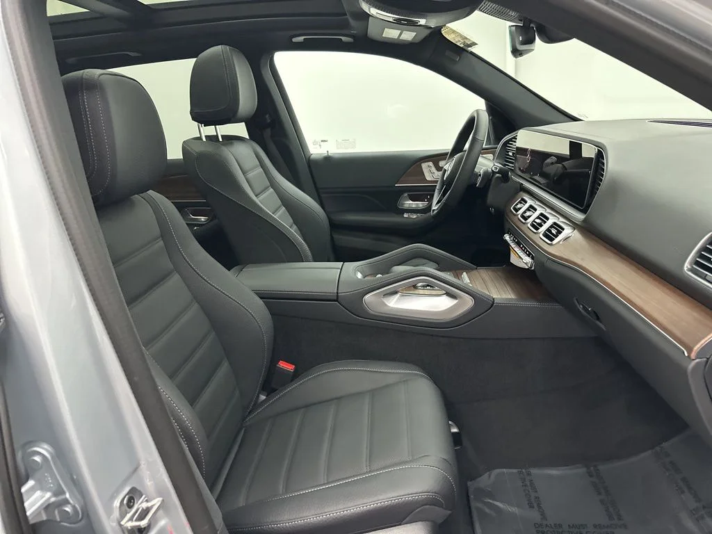 New 2026 Silver Mercedes-Benz GLE 580 image 28