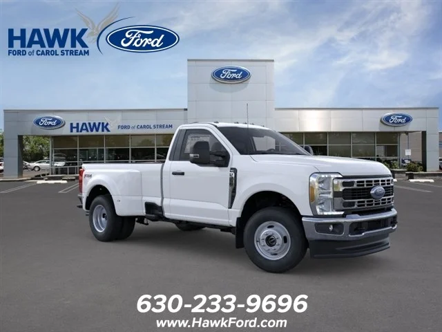New 2026 Oxford White Ford F-350® XLT image 7