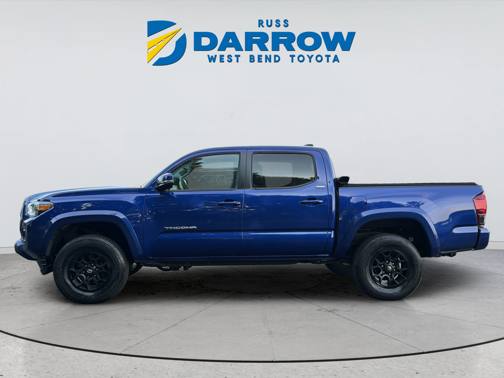 Used 2022 Blue Toyota SR5 image 2