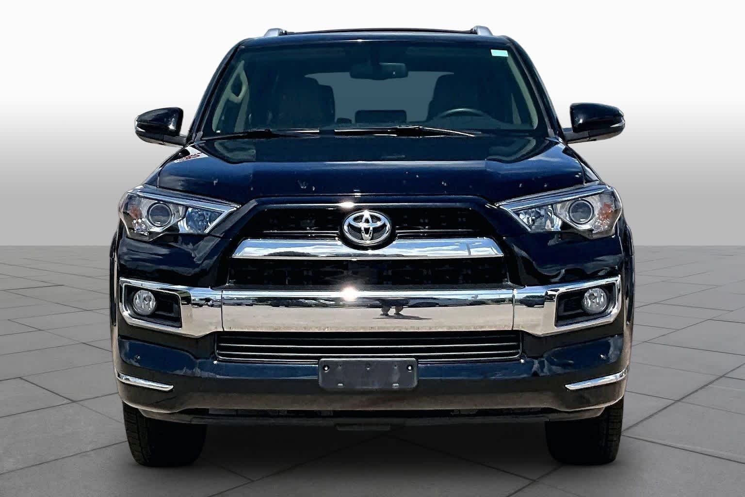 Used 2018 Midnight Black Metallic Toyota Limited image 4