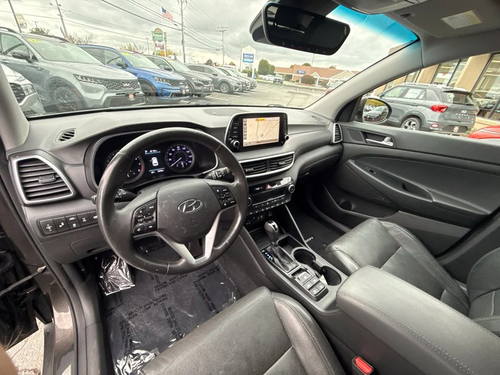 Used 2019 Green Hyundai Ultimate image 15