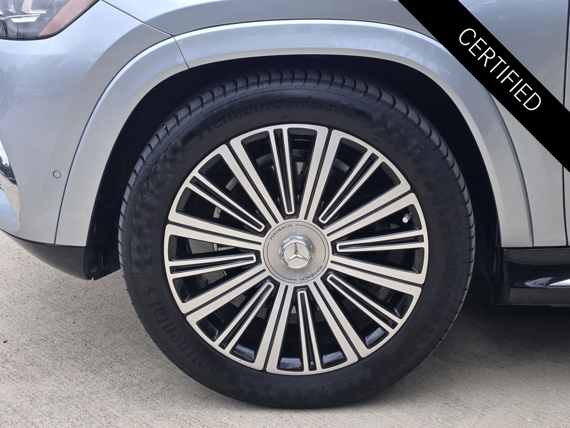 Certified Used 2023 Cirrus Silver/Selenite Gray Mercedes-Benz Maybach GLS 600 image 12