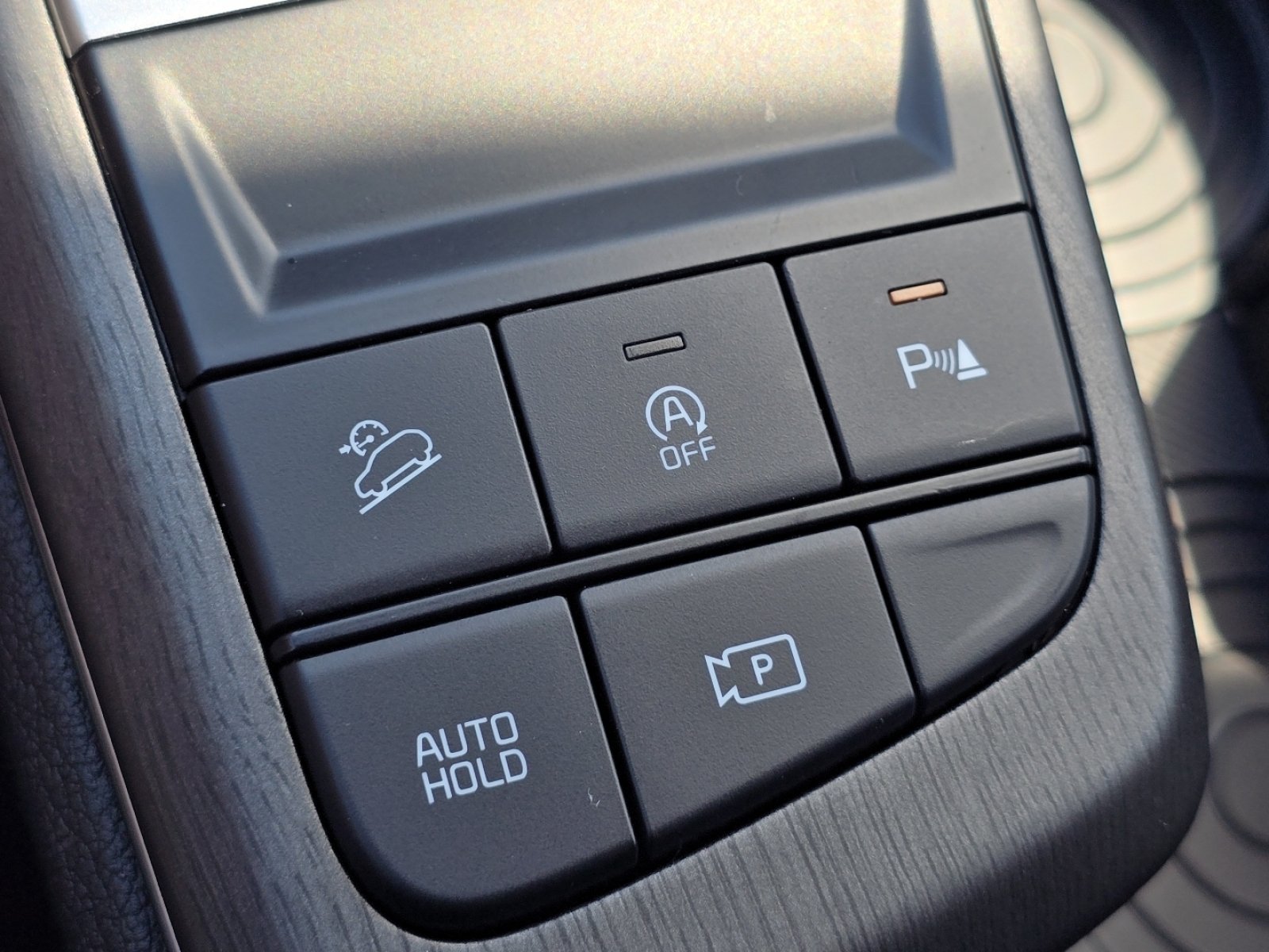 Used 2026 Red Kia X-Line image 10
