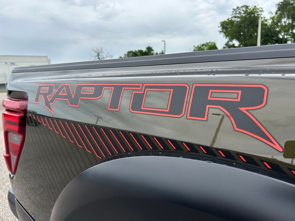 Used 2025 Green Ford Raptor image 42