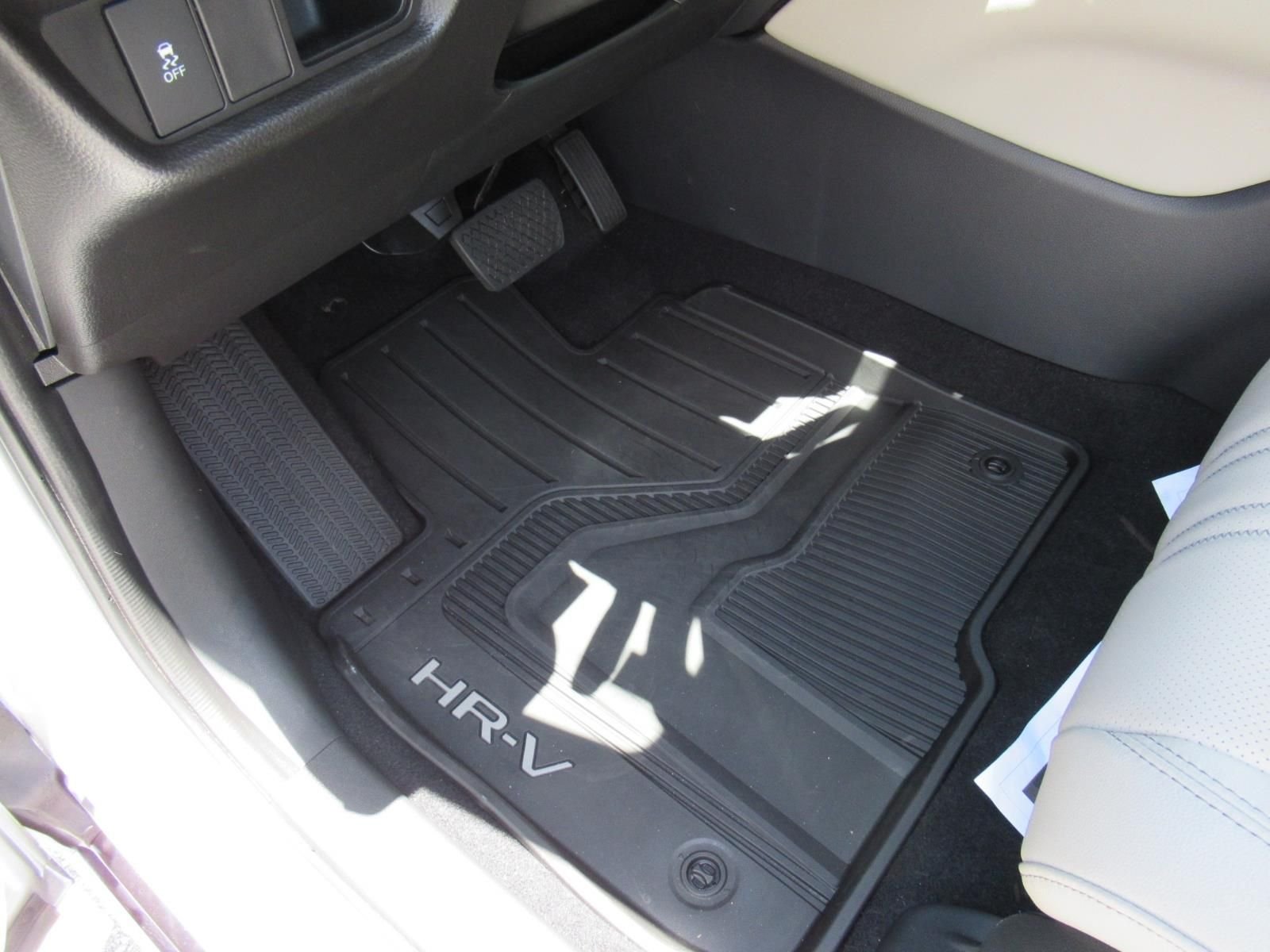 Used 2026 Gray Honda EX-L image 16