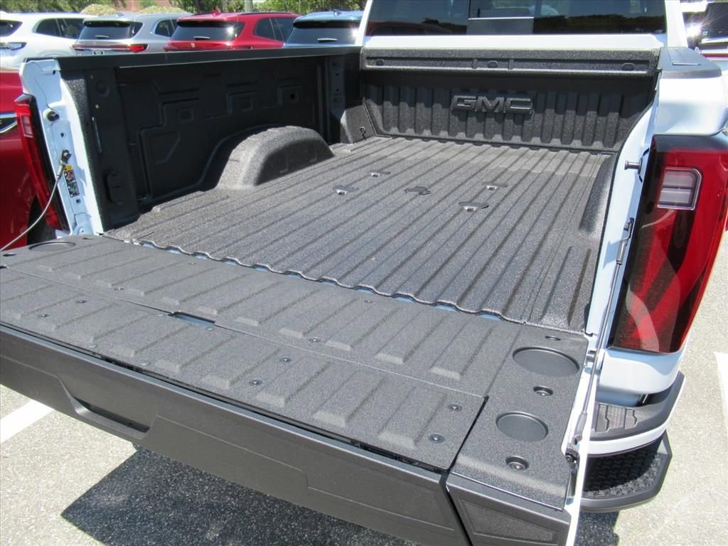 2026 GMC Sierra 2500HD Denali - Photo 10
