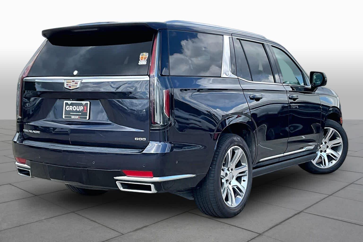 Used 2022 Galactic Gray Metallic Cadillac Premium Luxury Platinum image 12