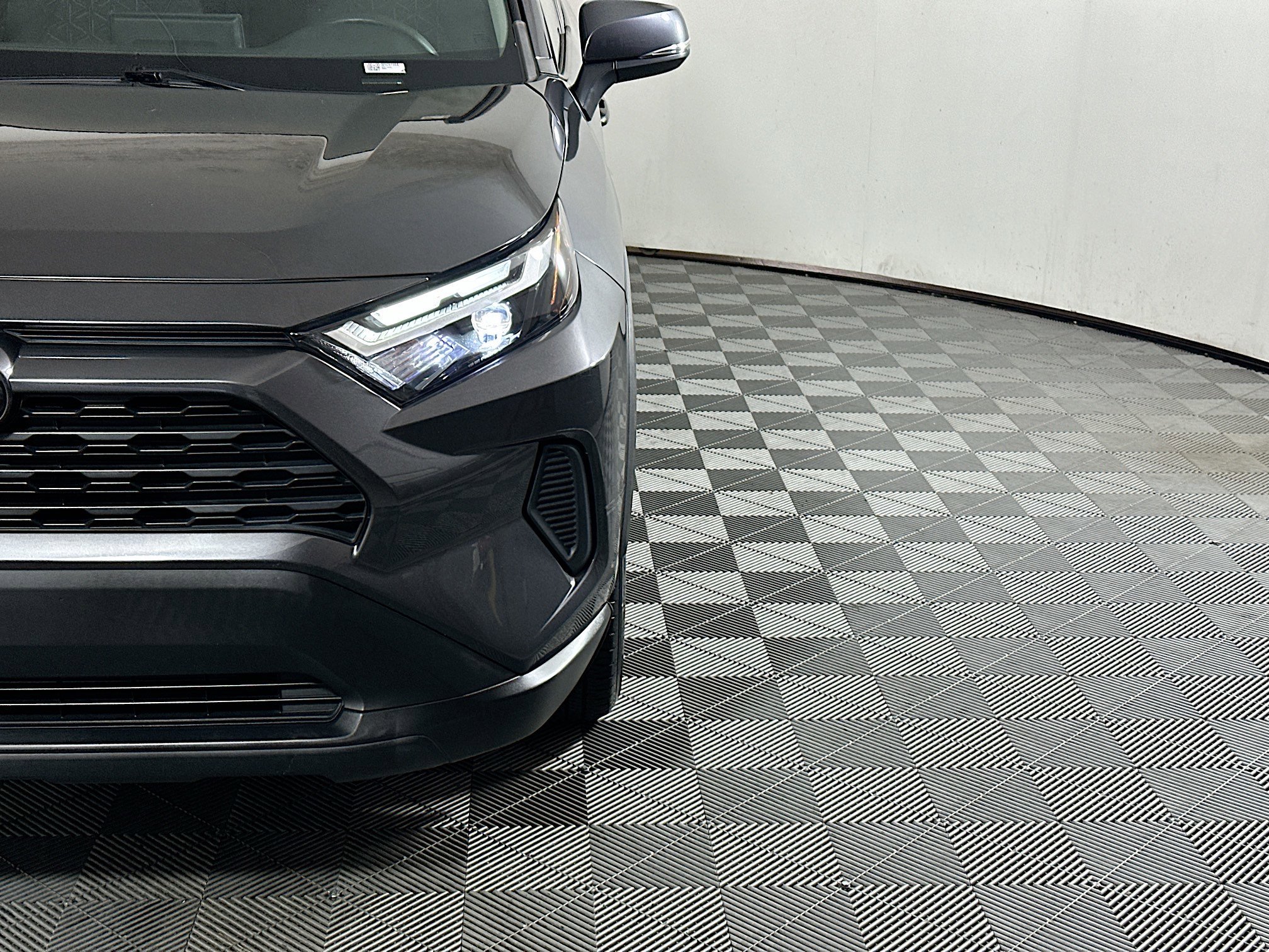 Used 2023 Magnetic Gray Metallic Toyota XLE image 9