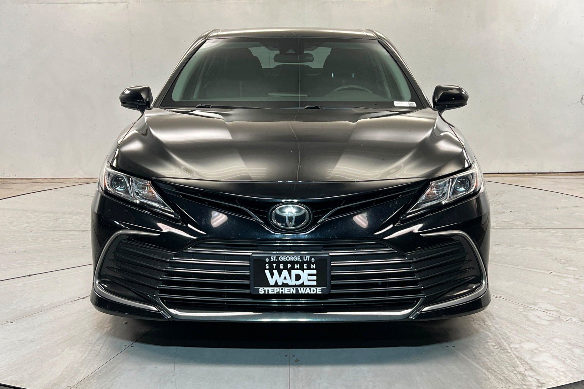 2022 Toyota Camry LE - Photo 9