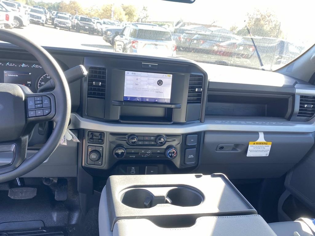 New 2026 Oxford White Ford F-450® XL image 11