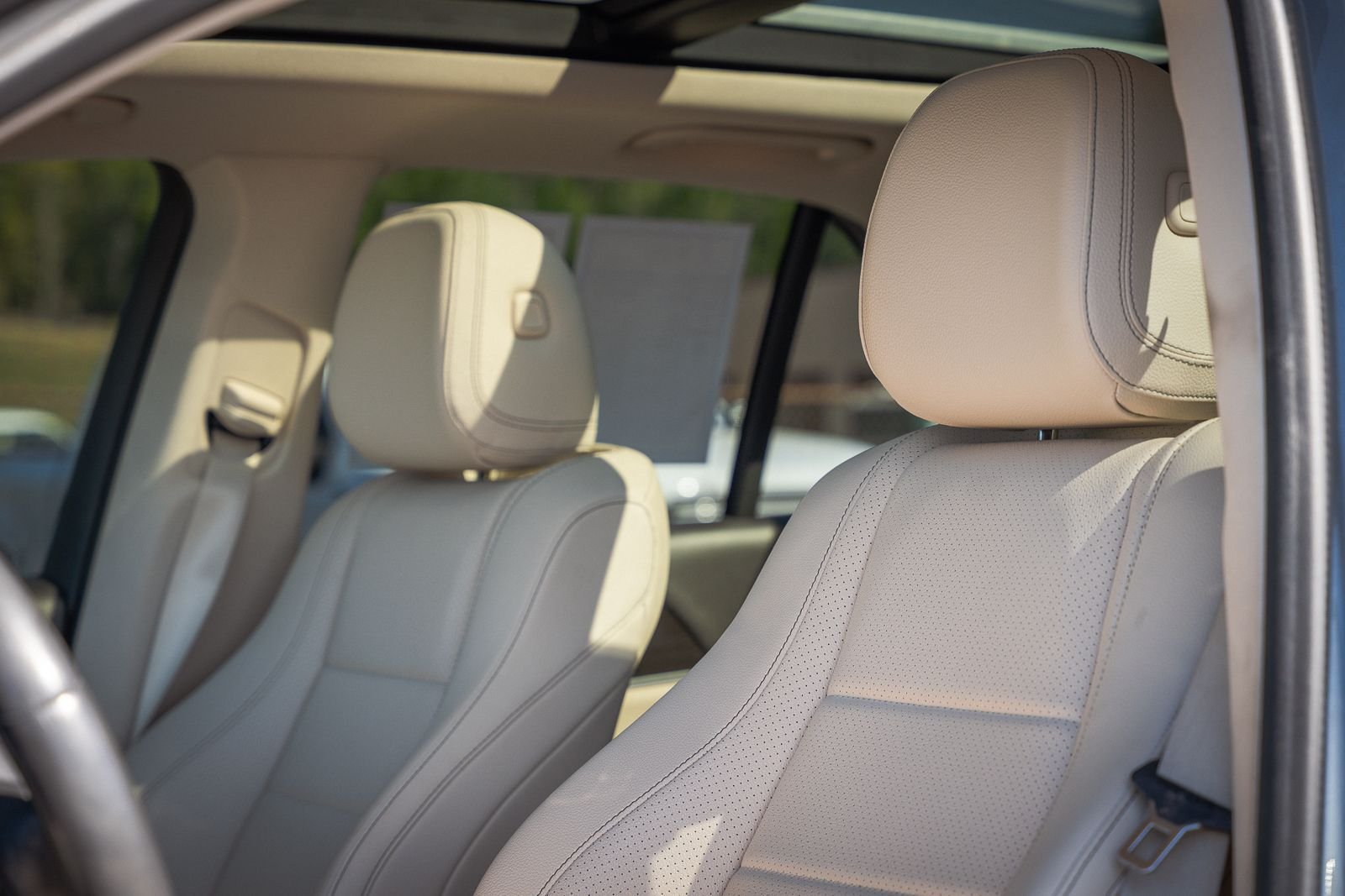 Certified Used 2020  Mercedes-Benz GLE 350 image 23