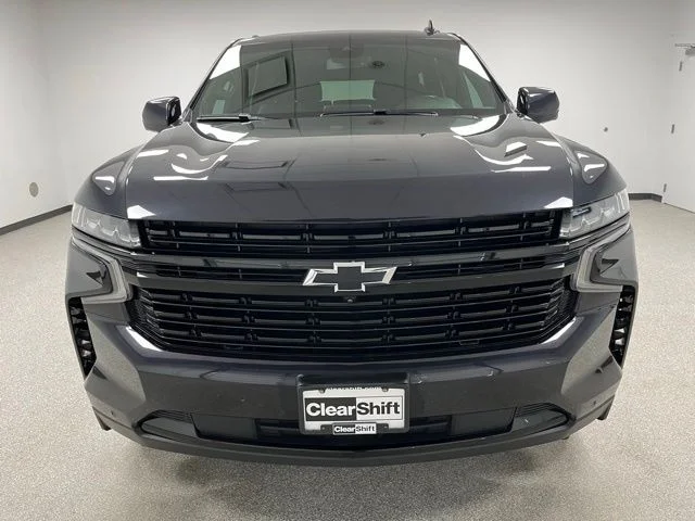 Used 2024 Gray Chevrolet RST image 3