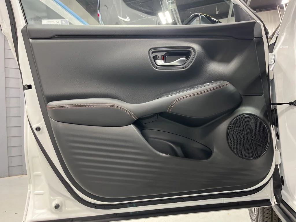 Used 2026 Platinum White Pearl Honda Sport image 10