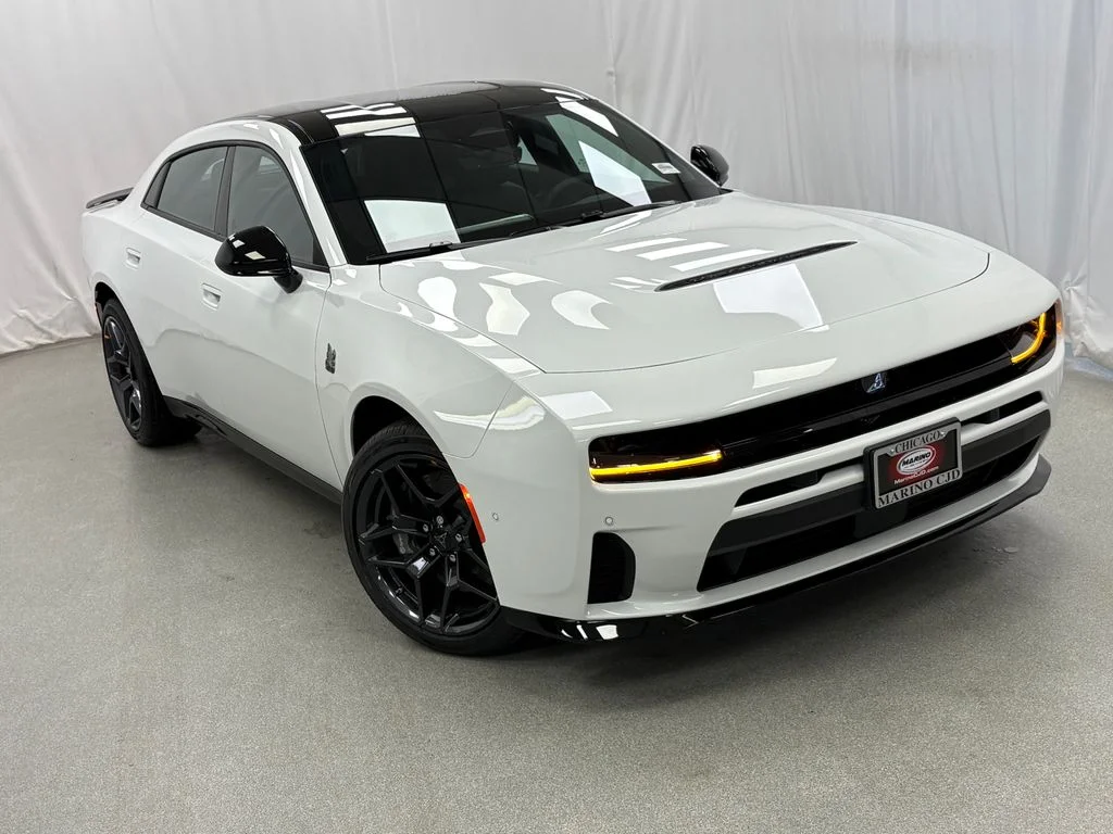 New 2026 White Knuckle Exterior Paint Dodge R/T Scat Pack image 8