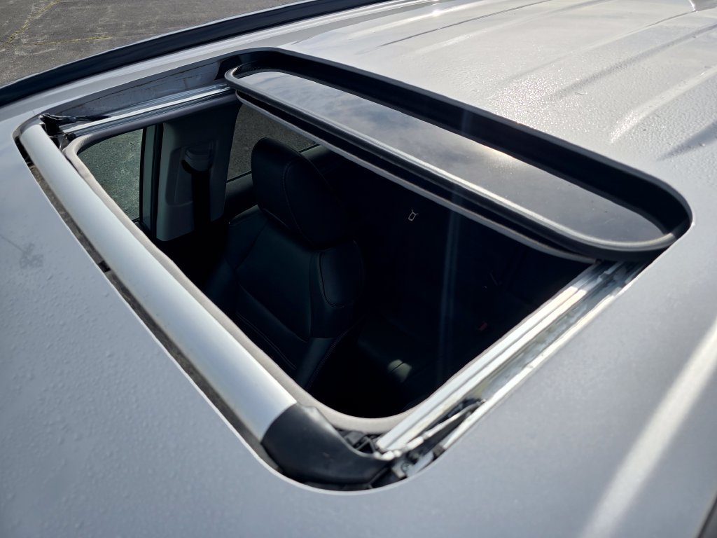 Certified Used 2019 Silver Toyota Limited image 4
