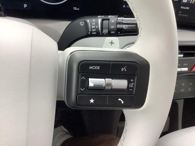 New 2027 Gray Hyundai SEL image 21