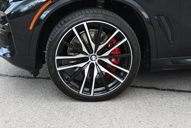 2022 BMW X5 M50i - Photo 14