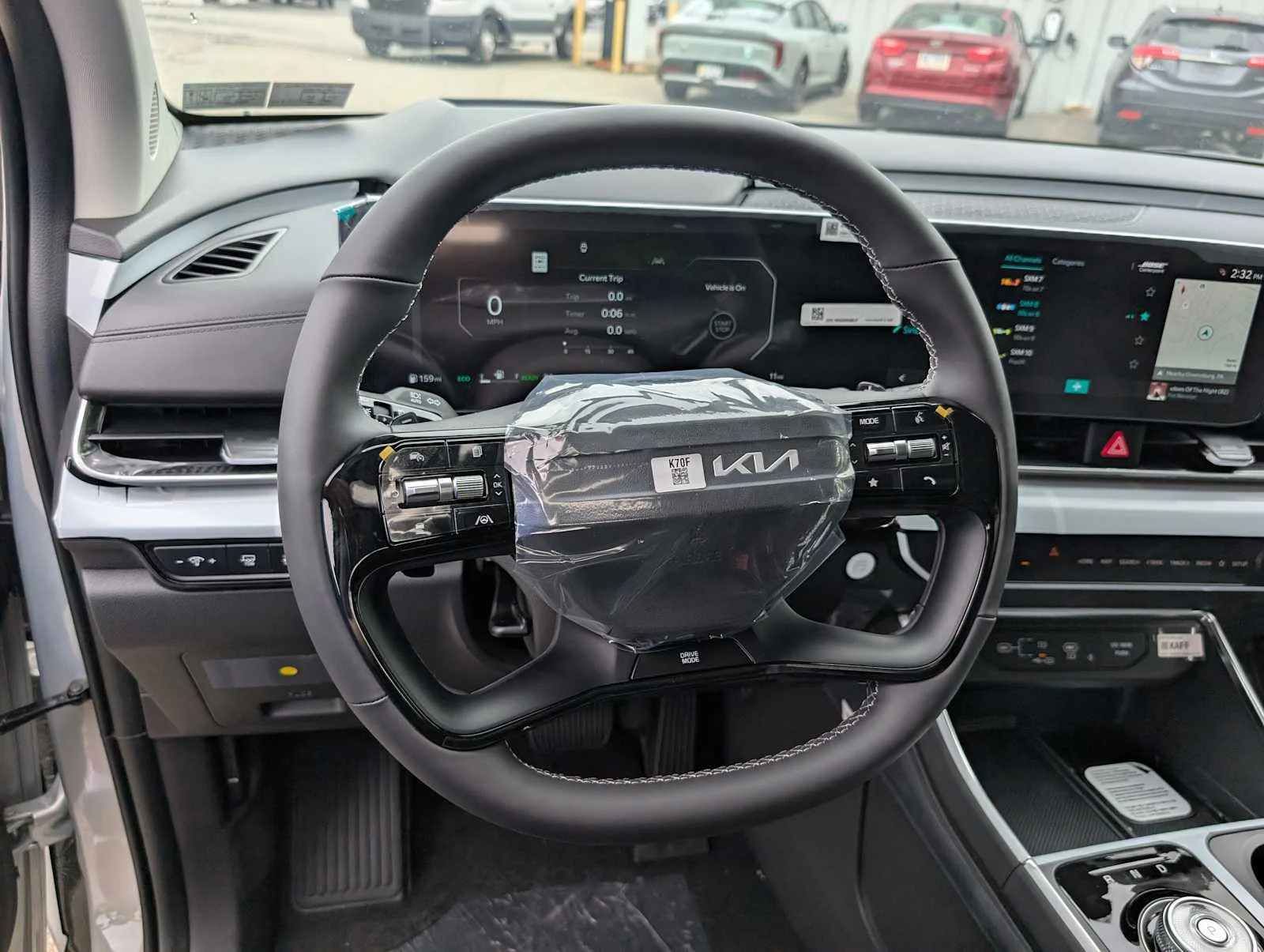 New 2027 Ivory Silver Kia SX Prestige image 32