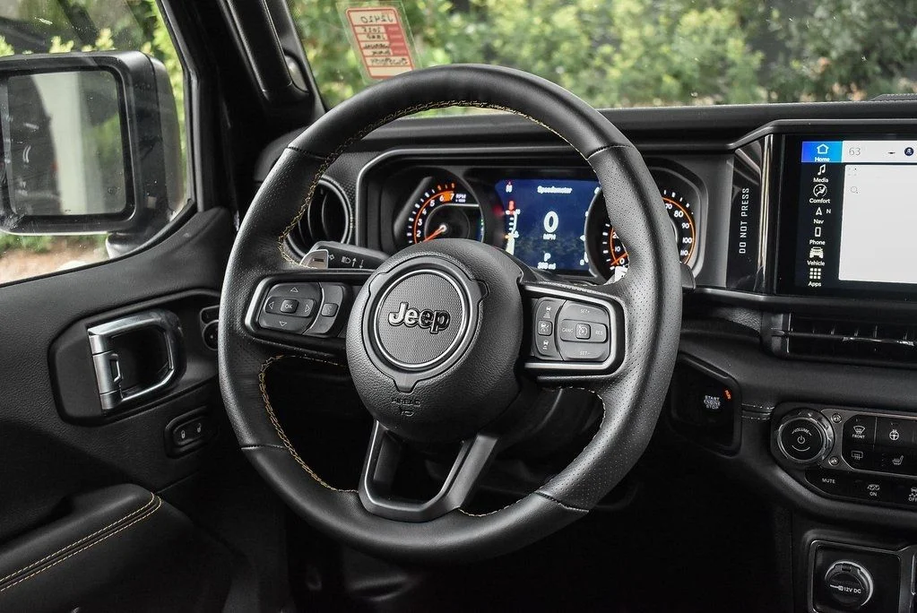 2025 Jeep Wrangler 4-Door Rubicon 392 Final Edition - Photo 14