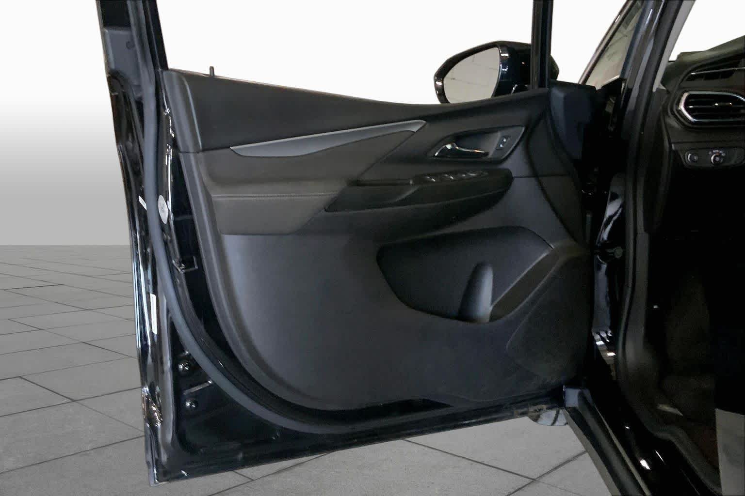 Used 2023 Mosaic Black Metallic Chevrolet 1LT image 20