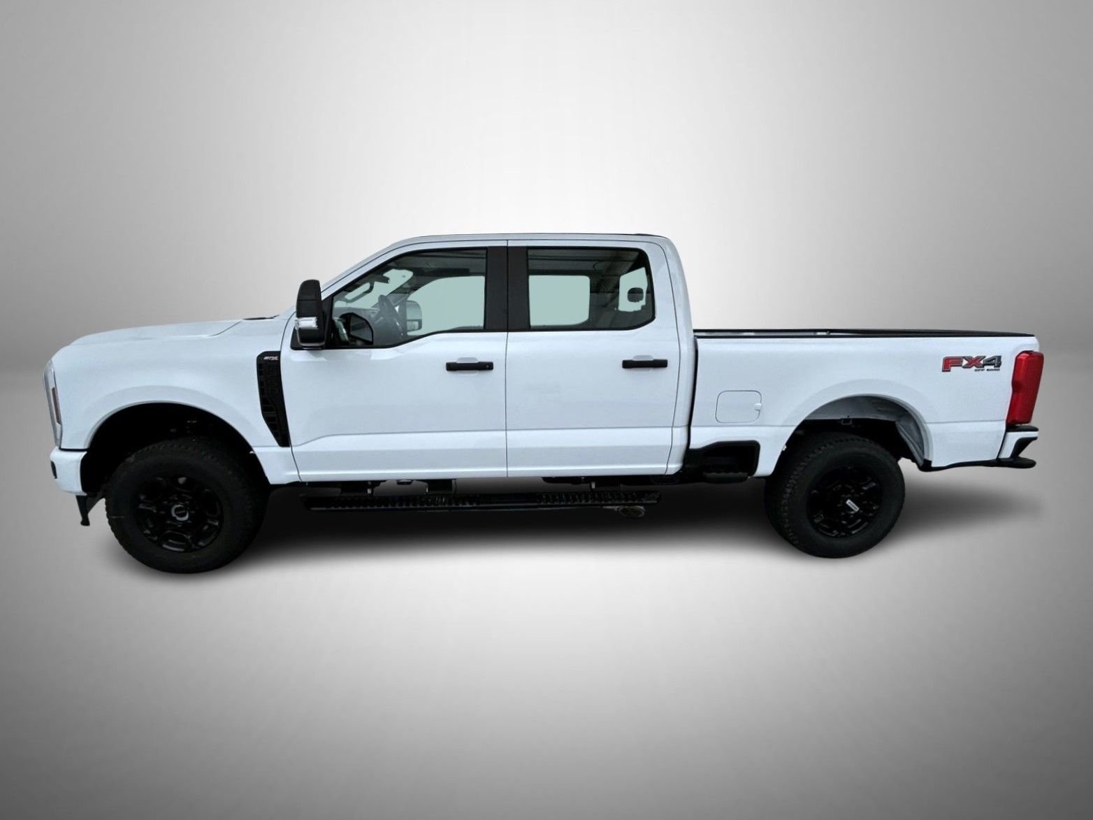 New 2026 Oxford White Ford XL image 8