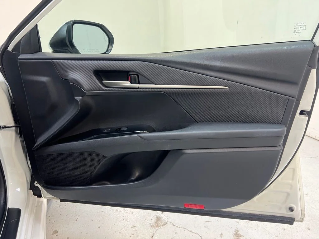 Used 2025 White Toyota SE image 30