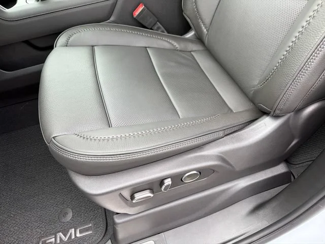 New 2026 Glacier White Tricoat GMC Denali image 21