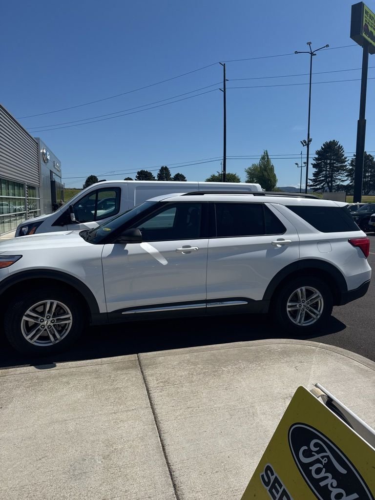 2020 Ford Explorer XLT - Photo 10