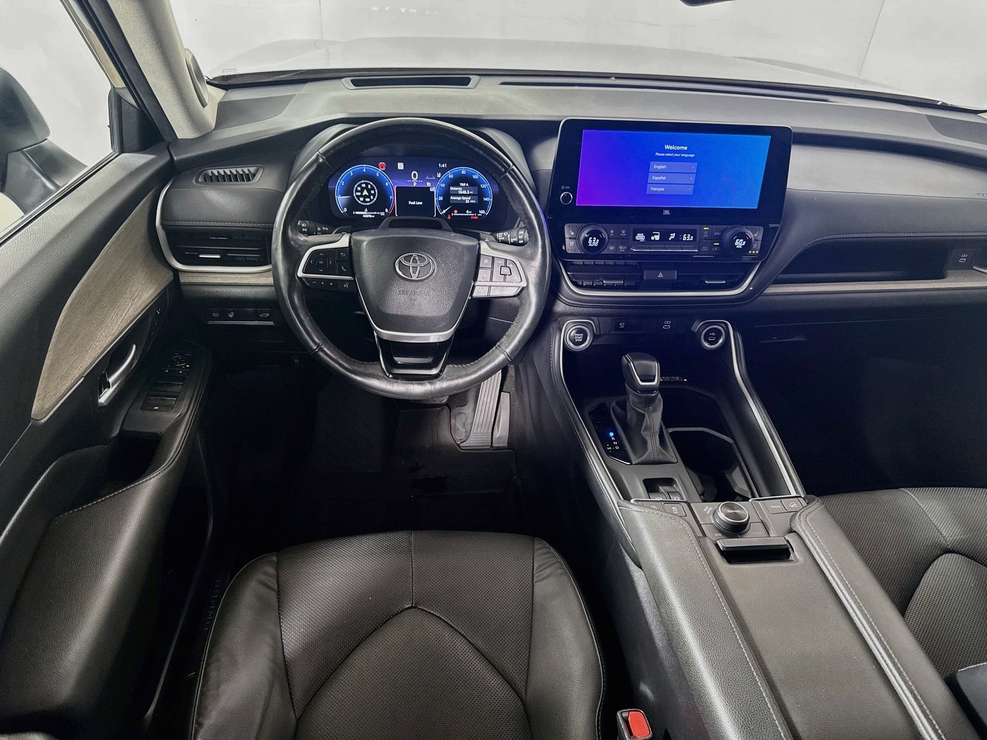 Used 2024 Celestial Silver Metallic Toyota Platinum image 22