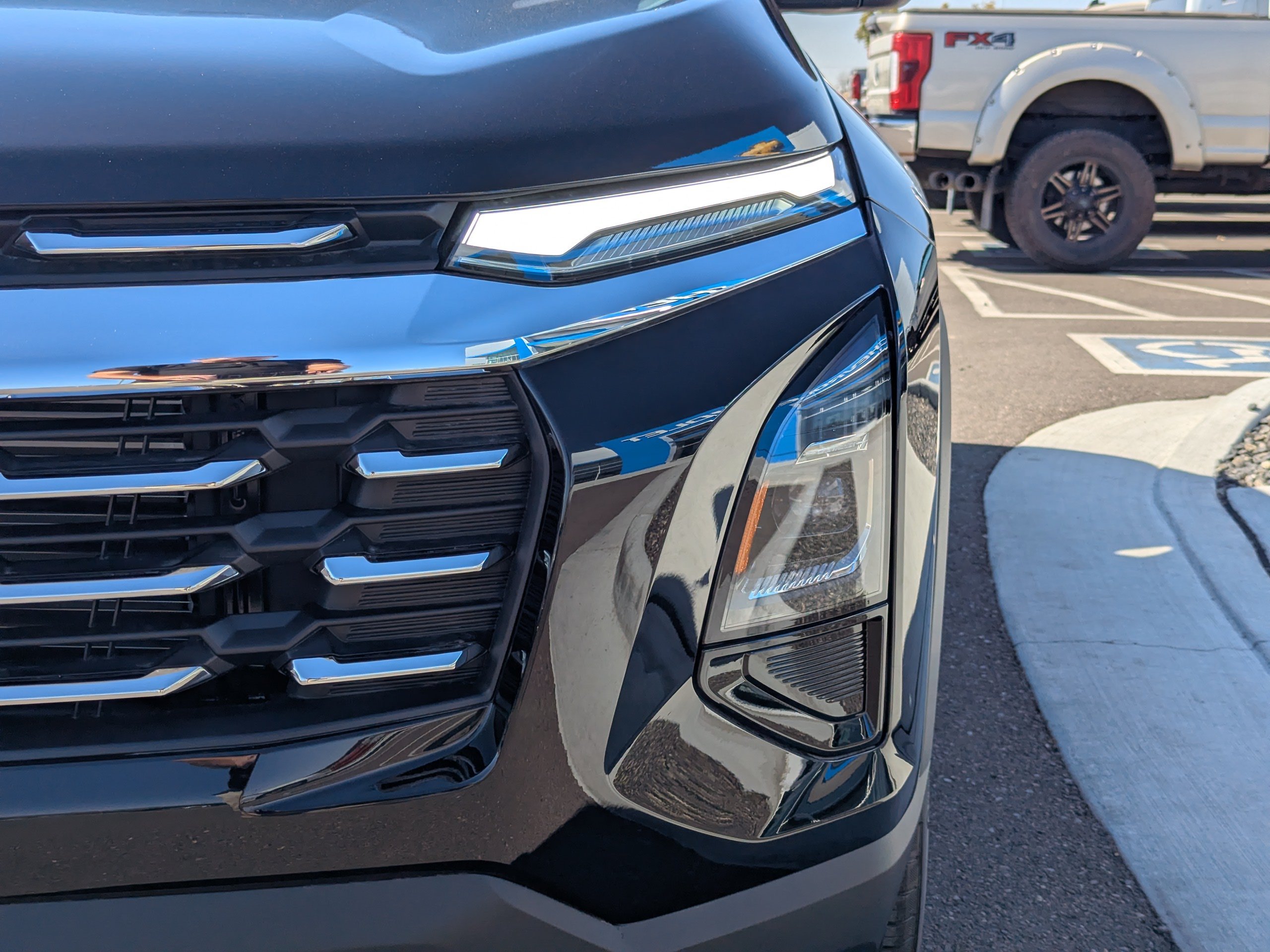 2027 Chevrolet Equinox LT - Photo 43