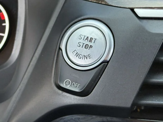 Used 2020 Gray BMW sDrive30i image 19