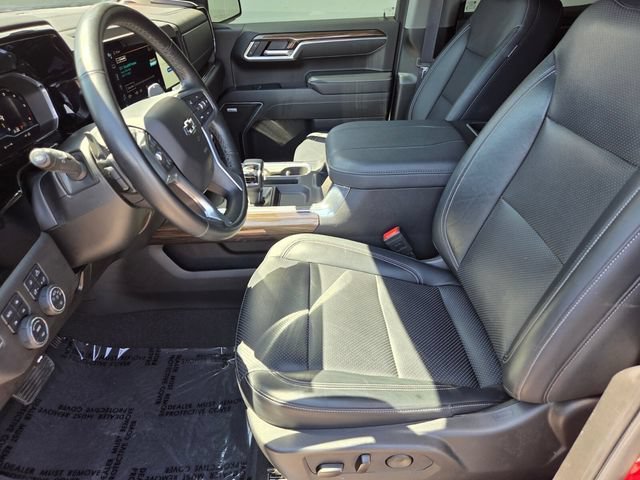 Certified Used 2025 Radiant Red Tintcoat Chevrolet RST image 10
