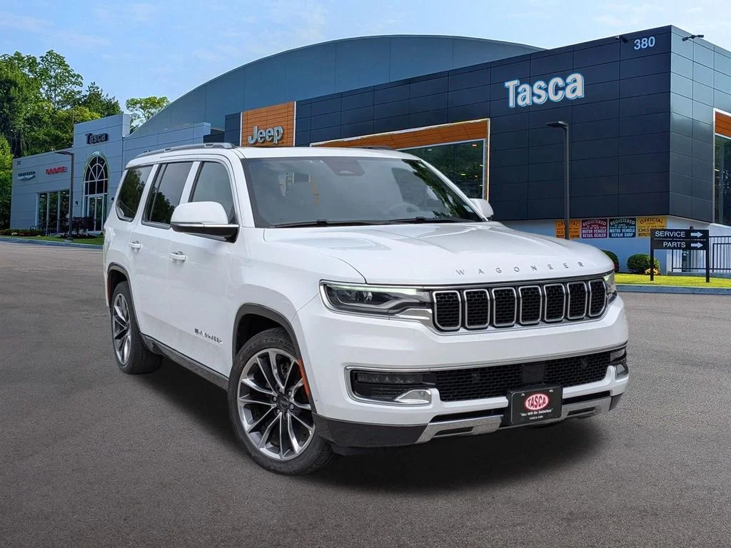 Used 2022 White Jeep Series III image 1