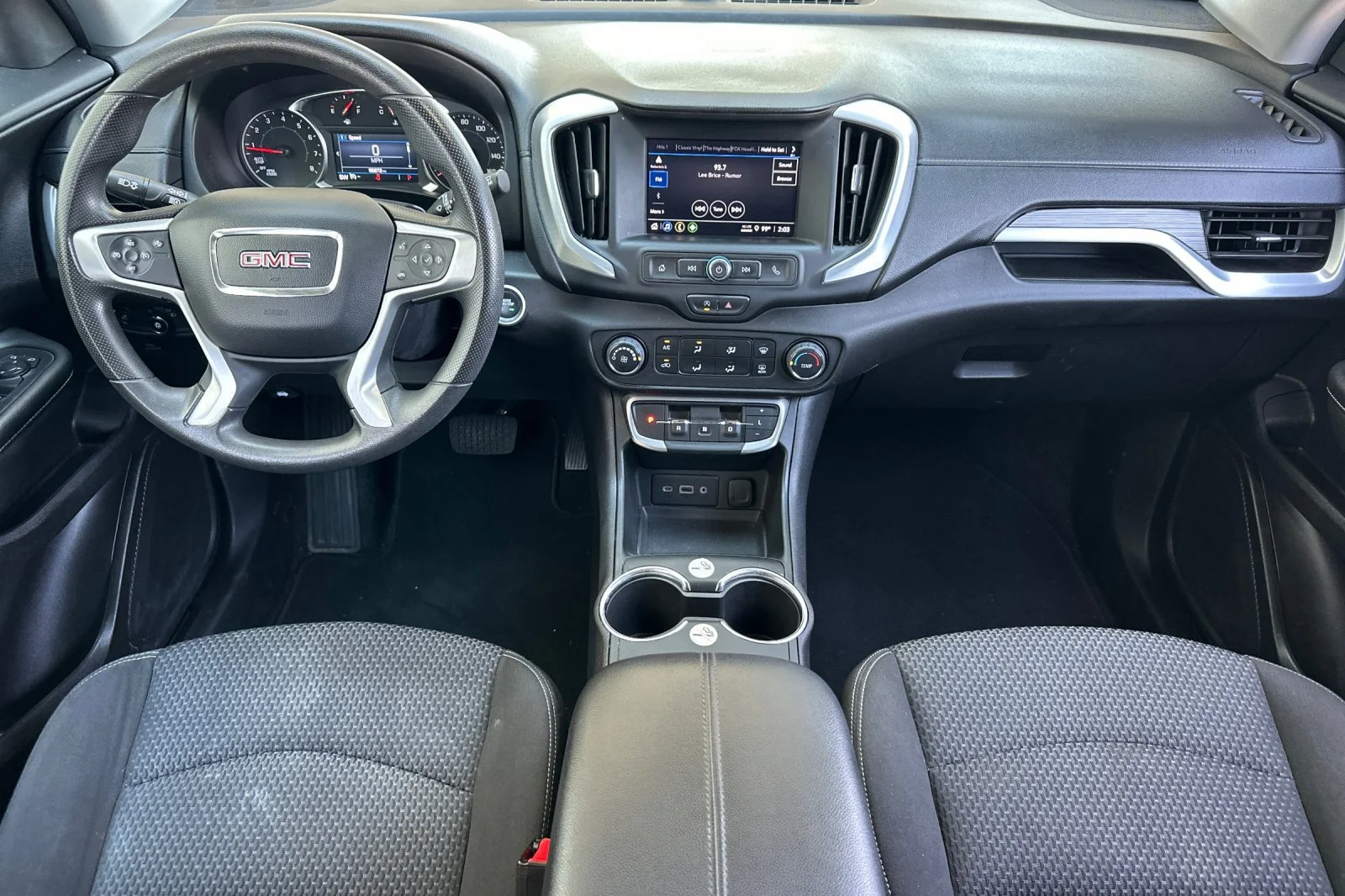 Used 2024 White GMC SLE image 13