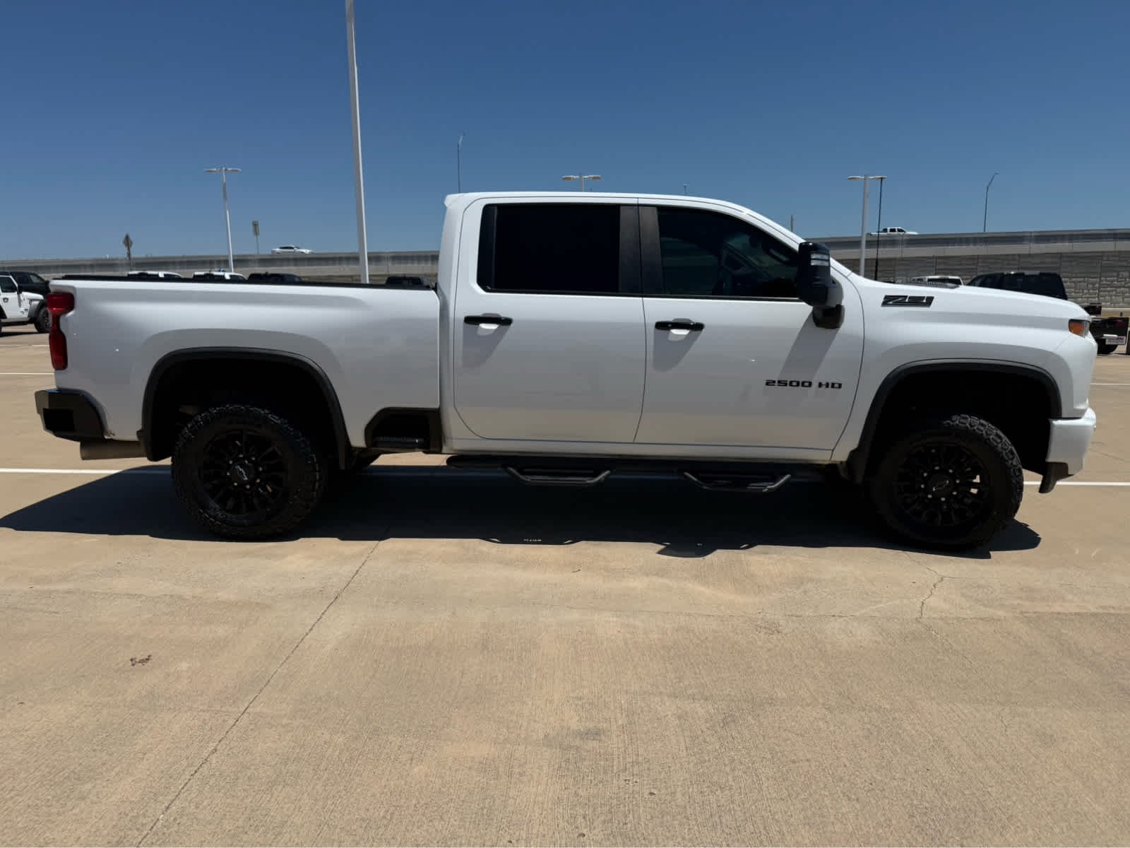 Used 2021 Summit White Chevrolet LT image 5