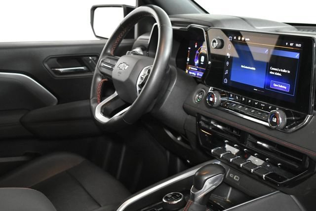 2023 Chevrolet Colorado Z71 - Photo 12