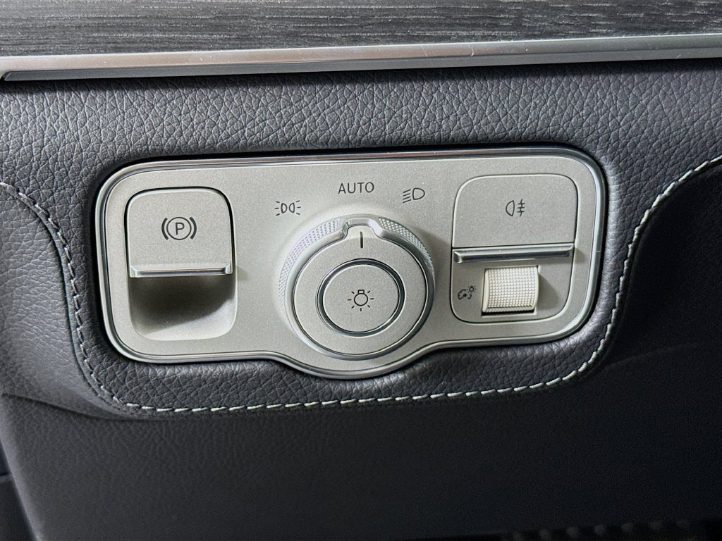 New 2026 MANUFAKTUR Alpine Grey Mercedes-Benz GLS 580 image 45