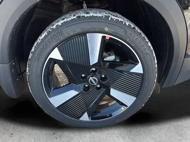 New 2026 Super Black Nissan SR image 29